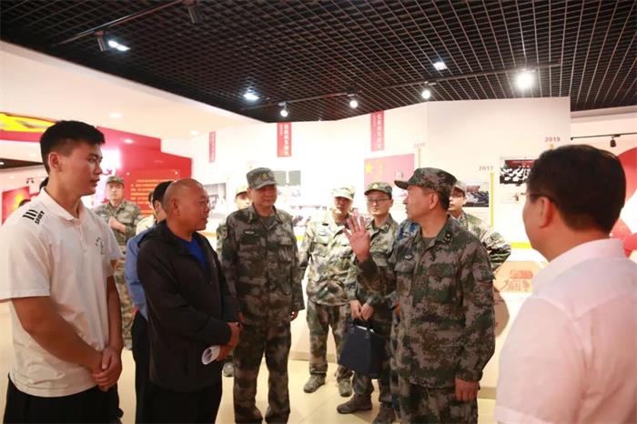 /content/202009/75772becdebb8da60353809133f821b5.jpg 04.jpg