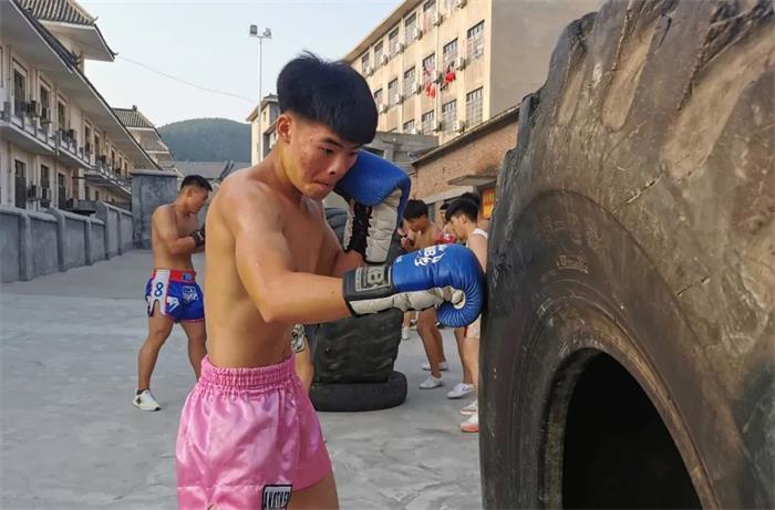 /content/202409/6ad85d713e6f73729b4f1b4d828c70f2.jpg 640 (13).jpg