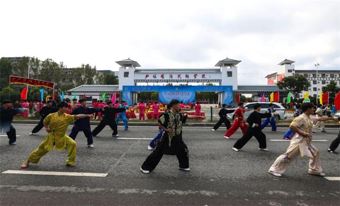 /content/202410/f991c9b28f74b6bc98279e2a176af75f.jpg 640.jpg