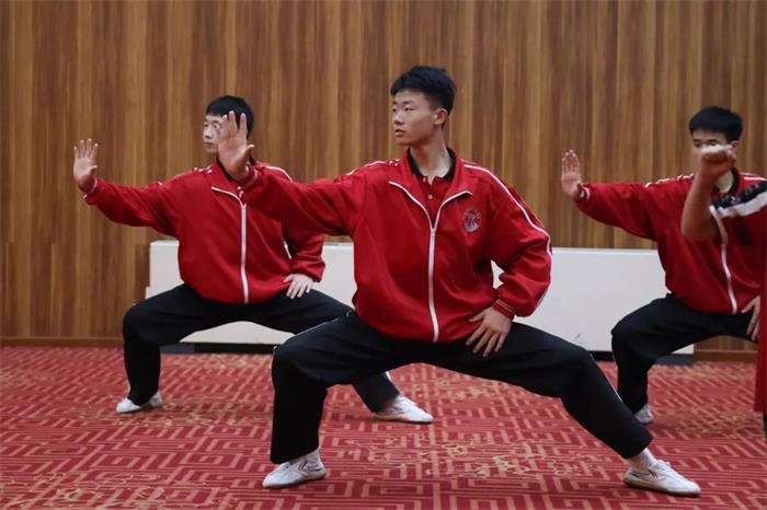 /content/202502/3f96c235ccdc782607733f49410bc92c.jpg 640.jpg